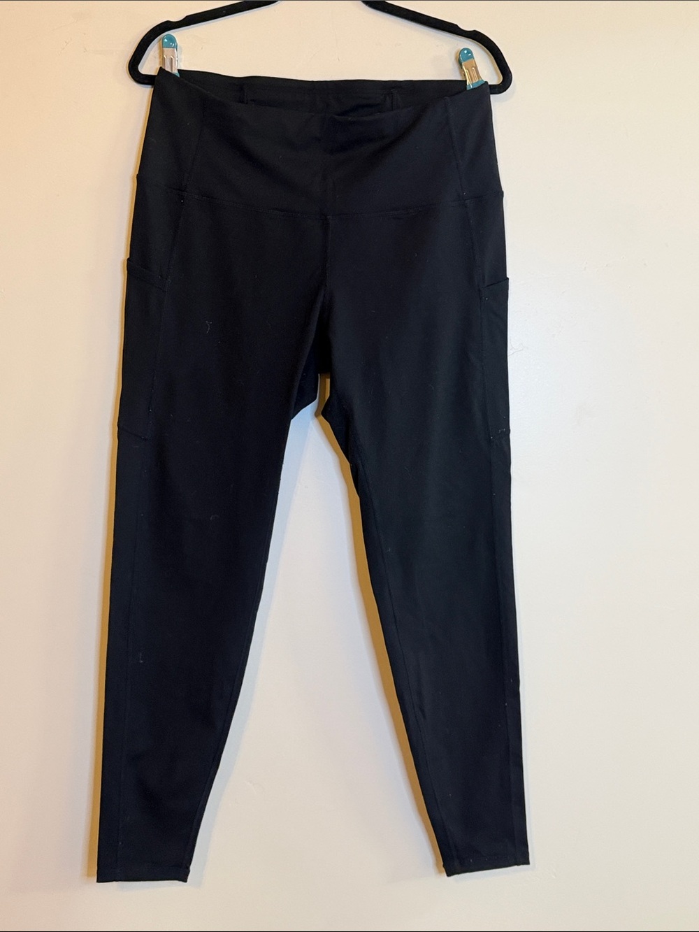 Black' High-Waist Performance Leggings with Side Pockets - heavyweight